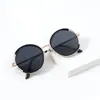Óculos de sol infantis armação redonda retrô moda personalizada óculos de bebê decorativos personalizados óculos de sol infantis da moda fornecimento transfronteiriço