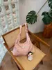 Bolsa de bolinhas da moda para mulheres, nova bolsa de mão de grande capacidade estilo coreano, bolsa de ombro versátil leve e respirável estilo ins