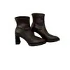 Botas curtas Melard marrons para pessoas baixinhas, com solas grossas e plataforma impermeável, adequadas para outono e inverno, corte justo, bico fino, zíper traseiro, perfeitas para combinar com saias