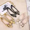 Flats de Mujer Estilo Chanel 2025 Nuevo Versión Coreana Punta Afilada Hebilla Decorativa Metálica Mules Bajas para Mujer