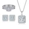 Conjunto de tres piezas de joyería con anillo, collar y pendientes de diamantes cuadrados de plata esterlina S925 de moda europea y americana. Pendientes cuadrados de gran sentido.