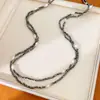 Colar em camadas de pérolas com contas geométricas, casual e versátil para o dia a dia, corrente para suéter, joias de luxo leve atacado