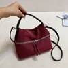 Bolsa de cubo de nicho simple para mujer, bolso de mano, bolso de hombro cruzado de moda, nuevo para el otoño de 2026, transfronterizo