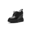 Sapatos Oxford de Couro com Aumento de Altura de 12cm para Pessoas Baixas, Novo Estilo Primavera 2026, Salto Ultra Alto com Bico Fino e Corte Profundo em Solado Grosso