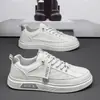 Nuevas zapatillas unisex para todas las estaciones 2026, zapatos blancos slip-on de moda y tendencia estilo coreano, zapatos cómodos y casuales, BB1033