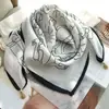 Bufanda Cuadrada Cálida Nueva y Elegante con Hebilla Magnética, Pañuelo Triangular de Seda, Bufanda de Algodón para Mujer, Bufanda Versátil para el Cuello para Primavera y Otoño, Elegante Bufanda para el Cuello