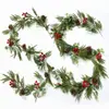 Guirnalda artificial de Navidad transfronteriza, con jacinto de agua, flores de Navidad y bayas rojas densamente empaquetadas para decoración del hogar y colgar.. Pino y cedro artificiales