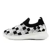 Sapatos Infantis Meninos Tênis de Tela Simples Verão Respirável Slip-On Solado Macio Casual Tênis de Corrida Infantil Atacado