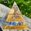 Pirâmide de bola de cristal natural de 8cm Ornamento de mesa de escritório europeu e americano Artesanato de pirâmide de resina para yoga e meditação