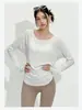 Novas Roupas de Yoga Cor Nude Outono e Inverno para Mulheres Tops de Yoga Canelados de Manga Longa Justos Roupas Esportivas Soltas para Pilates e Ar Livre