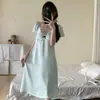 Pijama fresco y sencillo estilo japonés con almohadillas en el pecho para niñas, conjunto de ropa de casa de verano de seda helada con lunares y pantalones cortos de manga corta, se puede usar afuera