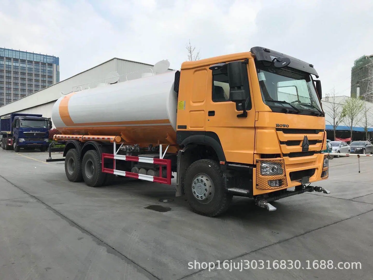洒水车