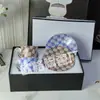 Suministro directo transfronterizo Juego de taza de café H de moda Juego de té de la tarde europeo taza de té negro café 2 tazas 2 platos caja de regalo