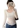Camiseta de Manga Longa com Patchwork de Renda Pure Desire Hot Girl, Estilo Único, Corte Justo, Efeito Emagrecedor, Ombro Normal, Camiseta Versátil