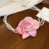 Collar de perlas multicapa floral fresco y delicado, dulce y moderno para el verano, cadena versátil para la clavícula, accesorio de nicho de alta gama para mujer