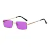 Nuevas gafas de sol sin montura de moda, montura metálica cuadrada pequeña de moda, gafas de sol para mujer estilo Hong Kong, gafas populares personalizadas transfronterizas