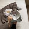 Bolsa de Mão Têxtil Feminina 2025 Nova Moda Primavera Bolsa de Ombro Transversal Design Bolsa Transversal Versátil