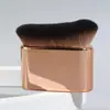 Nuevo Pincel Grande Ondulado para Base, Pincel para Corrector, Pincel de Maquillaje para Corrector Sin Marcas, No Absorbe Polvo, Fácil de Aplicar Maquillaje para Principiantes