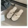Sandalias de Chancla con Tacón de Cuña de 4 cm con Hebilla Elegante de Una Tira para Mujer, Sandalias de Vacaciones