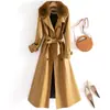 Casaco de Couro Transfronteiriço para Mulheres, Comprimento Médio, Novo Estilo Primavera e Outono 2026, Tamanho Grande, Emagrecedor, com Gola de Pelo de Raposa, Trench Coat de Couro