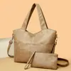 Bolsa de Mão Nova Versátil da Moda 2026 Nova Bolsa Feminina Grande Capacidade Nova Bolsa de Ombro Único Transversal Bolsa Tote Casual
