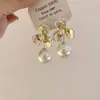 Brincos Vintage Flor Pérola Elegantes e Românticos Estilo Francês, Acessórios de Orelha Doces e Delicados Suaves para Mulheres