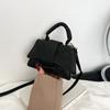 Bolso Pequeño Color Puro Texturizado Bolso de Mujer 2024 Nuevo Bolso Bandolera de Moda Simple para Hombro Cruzado Estilo Occidental Bolso Cuadrado Pequeño
