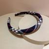 Diadema de tela a cuadros estilo preppy retro diadema de esponja diadema alta para la parte superior del cráneo para presionar el cabello accesorios para el cabello sencillos de moda que combinan con todo