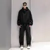 Novo conjunto moderno outono/inverno para homens, estilo boxy, peso pesado, corte americano solto, com moletom com capuz e calça casual de corte reto.