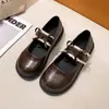 Sapatos Femininos Mary Jane Retrô 2026 Outono Novo Estilo Doce Renda Laço Sapatos Baixos Para Ir ao Trabalho Casuais Sapatos Pequenos de Couro