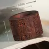 Madeira de Águila Cinco Caminhos Deus da Fortuna Novo Estilo Chinês Tendência Nacional Nove Dragões Padrão Escultura em Madeira Ornamento de Mão Artefato Esculpido Estilo Chinês Item de Mão