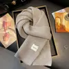 Colección de Bufandas de Mohair de Color Sólido de Otoño e Invierno, Bufandas Atmosféricas Estilo Coreano, Bufandas Chal Ampliadas y Engrosadas al por Mayor
