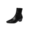 Botas Slimming Estilo Coreano para Escritório 2026 Inverno Salto Baixo Grosso Slimming Bico Quadrado Delicado Cor Chá de Leite Versátil Circunferência Pequena da Panturrilha Botas Curtas Femininas