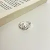 Anel Liso Estilo Minimalista para Mulheres, Não Desbota, Aberto, Ajustável para Dedo Indicador, Empilhável, Versátil, Nicho, Novo Produto de Alta Qualidade