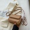 Bolso cuadrado pequeño de moda de celebridades de Internet, bolso cruzado combinable, nuevo bolso de hombro sencillo de estilo occidental para mujer de otoño 2022