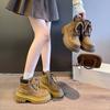 Botas de Suela Gruesa Estilo Británico para Mujer Otoño 2025 Nueva Moda Retro Ropa de Trabajo Botas Color Ruibarbo Botines de Calle para Motocicleta