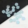 Vidrio Checo Trébol de Cuatro Hojas 10 mm Pétalos en Forma de Corazón Agujero Recto Capullos DIY Joyería Antigua Material para Tocado Venta al por Mayor
