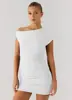 2026 Moda Europea y Americana Transfronteriza para Mujer Falda Corta de Cadera de Alto Nivel Ajustada Versátil Plisada Vestido sin Mangas de Hombros Descubiertos