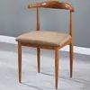 Juego de mesa y sillas de comedor estilo industrial retro para uso doméstico, mesa de comedor rectangular, silla de arte de hierro con cuernos para comedor