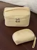Bolsa organizadora de maquillaje, diseño pequeño de color amarillo mantequilla, juego de bolsas de maquillaje portátil y de gran capacidad, ideal para viajes y artículos de tocador