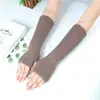 Manguitos de Punto para Mujer de Invierno Versátiles de Medio Dedo de Lana Caliente para Ciclismo Color Sólido Mangas Falsas Fabricante Venta al por Mayor