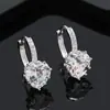 Moda coreana amor incrustado circonita cobre pendientes pendientes fabricantes directo venta caliente transfronterizo deseo