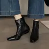 Botines adelgazantes de cuero genuino talla 34-42, comercio exterior transfronterizo, puntera cuadrada plisada, tacón grueso, botines Martin negros, moda otoño e invierno