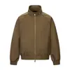 Chaqueta de estilo americano de corte limpio desestructurada con cuello mao para hombre, nueva y moderna chaqueta bomber cool de alta costura 2026
