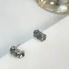 Brincos de Liga de Diamante com Milhares de Designs, Brincos Versáteis, Luxo Leve, Sensação de Alto Padrão, Brincos Coloridos para Mulheres, Em Formato de Borboleta e Coração