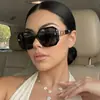 Gafas de Sol Cuadradas de Marco Grande para Mujer, Estilo Ins Trendy de Alta Gama, Hacen que el Rostro Parezca Más Delgado, Protección UV, Elegantes