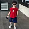 Conjunto de Chaleco con Letras Rojas para Niño Atuendo Elegante y Fresco de Verano Conjunto de Dos Piezas Moderno sin Mangas
