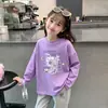 Camiseta de algodón puro para niñas, cuello redondo, manga larga, 2026 primavera y otoño, moda de dibujos animados, top básico elegante para niños mayores y niños pequeños