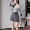 Shorts de terno preto soltos de perna reta para mulheres, novas calças casuais estilo coreano de cintura alta para outono e inverno, calças de corte A, shorts de boot