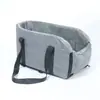 Cama Portátil y Acogedora para Mascotas en el Coche Interior de Felpa Suave para Perros Pequeños y Gatos Desmontable y Lavable Ideal para Consolas de Coche Correa de Hombro Ajustable para Fácil Transporte Color Gris Perfecto para Viajar